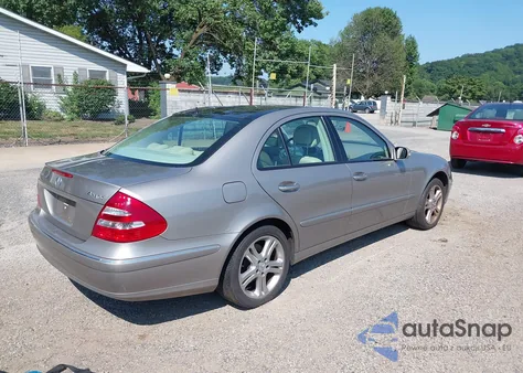 2006 Mercedes-Benz E 350 4Matic z USA, uszkodzony, nr VIN WDBUF87J76X198362